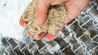 Rock salt – the perfect grit for drives and paths