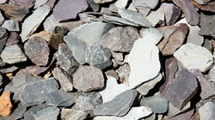 Decorative and practical uses for slate chippings